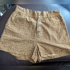 Gap Leopard Print High Waisted Shorts